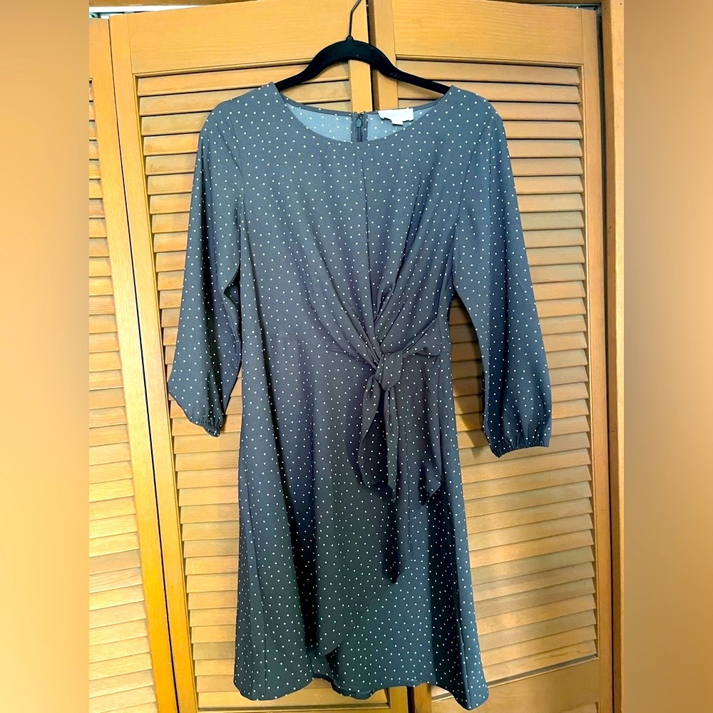 NWT LOFT Gray and White square dot Tie Front Sheath Dress
